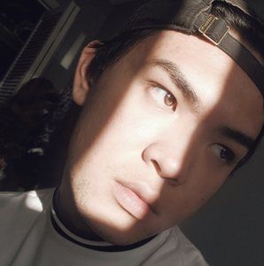 Meet your Posher, Cyril anthony